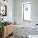 Bathroom remodeling in Toluca Lake
